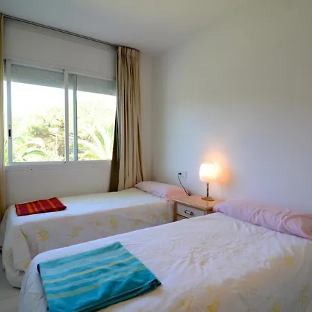 Club P 303 Star Apartment